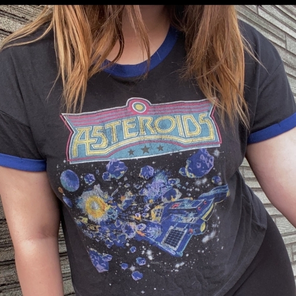 🎨ASTEROID retro Medium Junk Food crop top - Picture 4 of 7